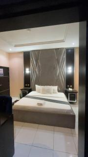 Pretelia Hotel - 9