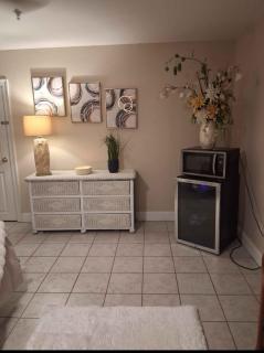 Luxury Condo minutes to beach 3 bed 3 bath pets ok - 2