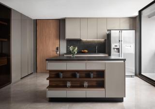 Walton Suites Sukhumvit - 6