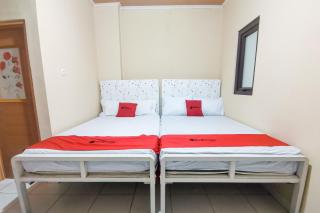 RedDoorz near RS Sari Asih Karawaci - 1