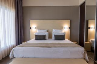 Hôtel du Centre Appart hôtel Business avec Parking Gratuit à Nouméa - 9
