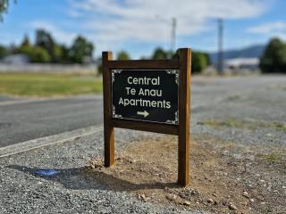 Central Te Anau Apartments - 4