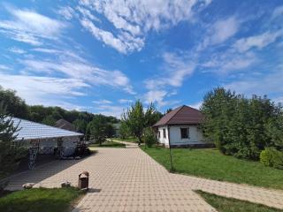 Rancho Otel Almaty - 8