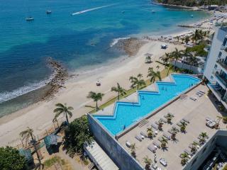 Beachside Luxury Studio - 0