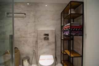Lisoni Penthouse - 4
