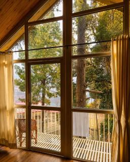 Treehouse by the lake - 7