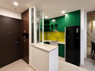 Botanica Premier Airport Luxury Vacation - 4