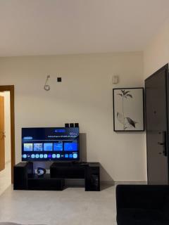 Like room -B42 - 8
