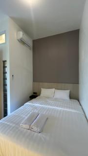 Naeera Inn - 9