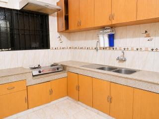 Modern Banani Apt, 2BR, 12 Min from Airport - Dhaka - 2