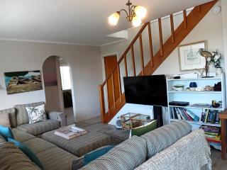 Laze on Loop Waihi Beach - 4