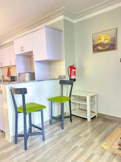 2 Bedroom Spaciou APT WITH WiFi, Power Backup - 7