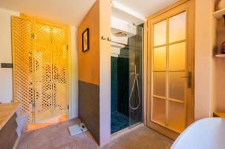 The Magic of the Stone House, a Peaceful Escape - 9