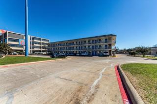 Motel 6-Garland, TX - Dallas - 2