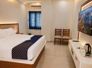 Hotel grand vista near by kepegowda international airport bengalore - 1