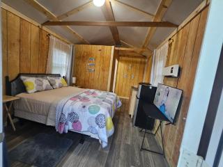 Tiny house - 0