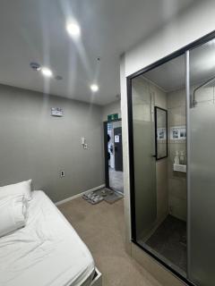 Mega Stay Dongdaemun - 1