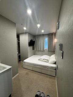 Mega Stay Dongdaemun - 4