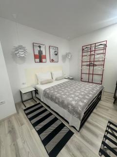 BlueBay Oasis Deluxe Apartment - 2