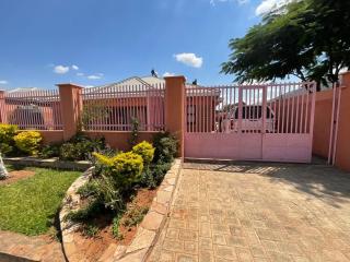 Zahara Lodge - 0