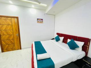 The Smart Choice Inn - Malviya Nagar - 6