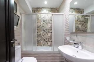 Spacious 3BR Apartment Near AUC & Point 90 Mall - 9