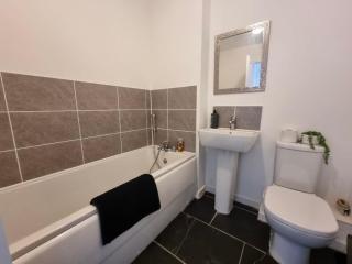 Ashford Stay - Free Parking - 3