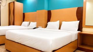 Hotel Royal Palace - 4