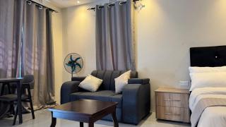 Menzi Apartments - 5