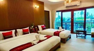 Baan Saranrom - 2