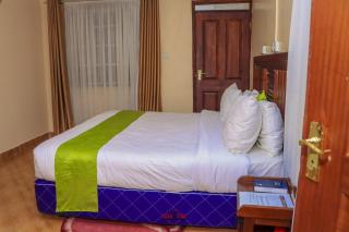 Celestial Comfort Lounge - 1
