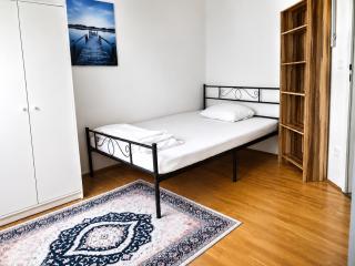 Bright Attic Room in Shared Apartment in Vienna 1020 - 0