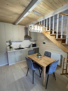 InMonteHouse - 2