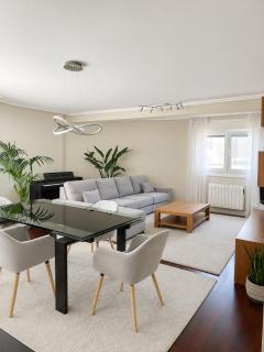AJ Luxury Home - 0