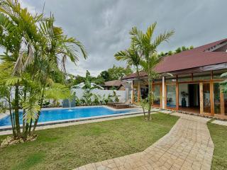 Bella Napoli Resort & Resto - 6