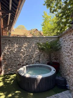 Studio duplex avec spa et cour privée - 8
