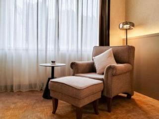 Fangzhong Holiday Hotel - 4