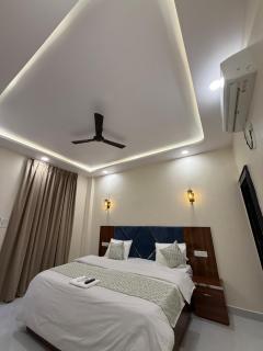 Hotel JP Royal Orchha - 3