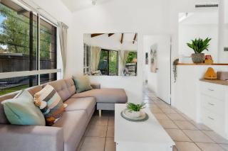 Green Cottage Trinity Beach I Pet friendly I BBQ - 8