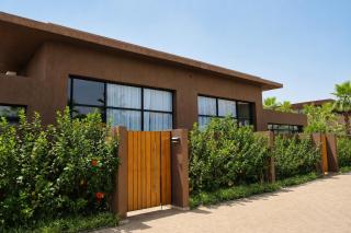 NOMMOS Beach RESORT & POOL CLUB - 5