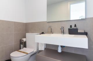 Global Properties, Apartamento con piscina privada y terraza con vistas a la costa - 8