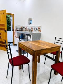 Nallaikumaran Villa & Guest house - 2