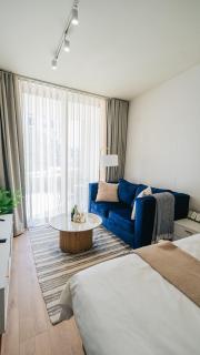 One Rosebank Luxe Unlimited WiFi Walk to Mall and Gautrain - 1