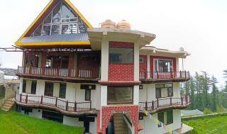 Norwin Resort by Stayza Retreat - 8
