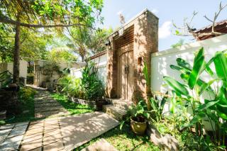 Villa Swari - Two Bedroom Wooden Villa with Private Pool - 4