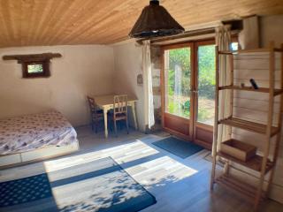 Escale Nature Lot - simple and authentic room - 2