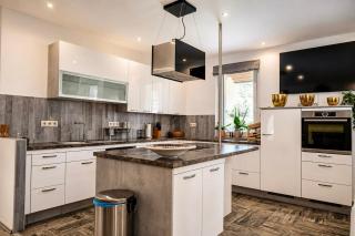Dreamliner Murau Bungalow mit Whirlpool und Garten - 1