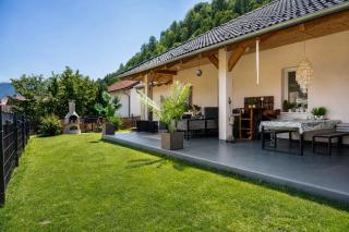 Dreamliner Murau Bungalow mit Whirlpool und Garten - 2