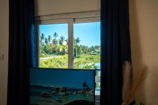 Lakeside Bungalow with Monitor & Fast WiFi - 1