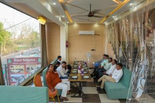 Hotel Belpatra - 150m from Ram raja Temple - 5